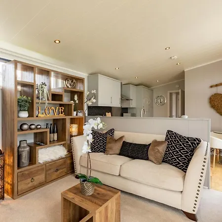 Inside No 1 Retreat Carnforth Extérieur photo
